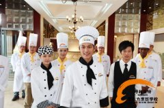 男孩初中毕业学什么