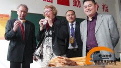 “功夫梦”梦圆新东方