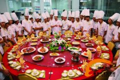 信息产业的饱和时代 新东方烹饪人才高涨