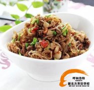 剁椒肉末粉条的做法