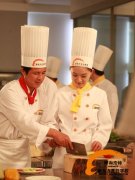 高中生学什么技术好