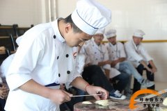 新生课堂：第一次炒菜