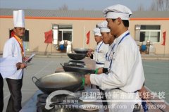 农民工提前返乡热 学门技术有保障