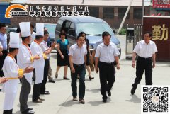 人大财经委员会兰俊生主任、人力资源与社会保障局列夫局长等一行