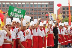 黄渤零距离，新东方粉丝最疯狂