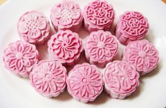 紫薯冰皮月饼