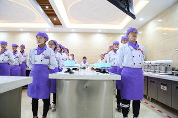 学西点，改变人生