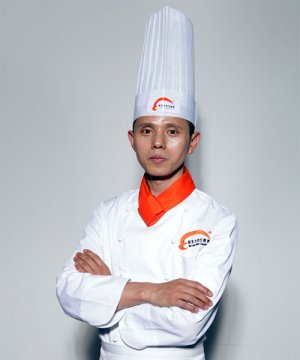 饕宴（四）阳显华经典湘菜创新做 新洞庭湖鱼头王