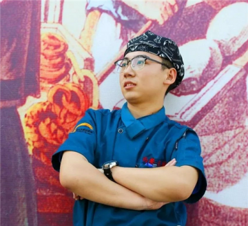 【新生故事】不要在该奋斗的年纪选择逃避！