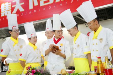 中餐培训学校怎么选择_呼和浩特新东方烹饪学校