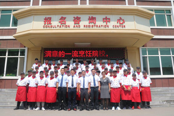 呼和浩特新东方烹饪大厨精英1901班开班啦