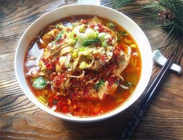 美食推荐|麻辣豆腐皮，香辣爽口，吃着很过瘾~