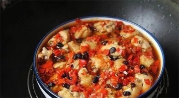 美食推荐|我这么努力的吃鸡，只是为了这口剁椒蒸鸡！