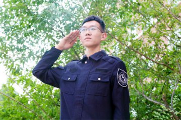 新生故事|挥别特警身份，从厨心不改，追梦在路上