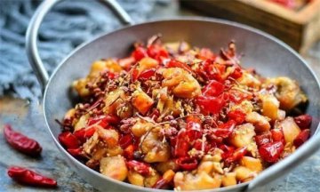 美食推荐|辣子鸡 ，麻辣咸鲜，喜欢吃辣的人对这道菜根本没有抵抗力！