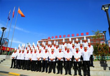 我不要你觉得，我要我觉得，学厨师去呼和浩特新东方，听我的！