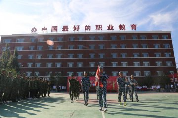 军训汇演 | 迷彩青春，最深刻的记忆