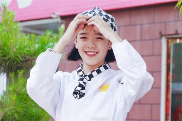 新生故事丨白志英：热爱篮球的少女与她的青春梦