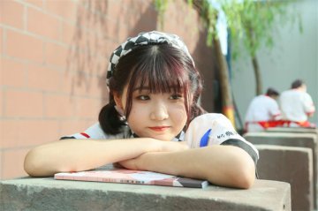 【新生故事】因为热爱，与甜蜜同行——肖敏娟