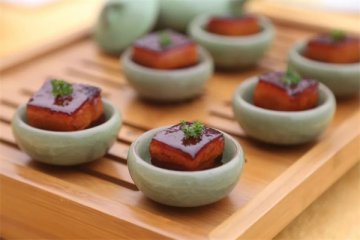 学中餐or西餐，有哪些区别？