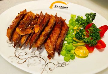 美食推荐|鲜味浓郁“红烧带鱼”