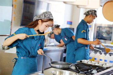 高考志愿填什么？呼和浩特新东方西餐专业成就你的梦想！