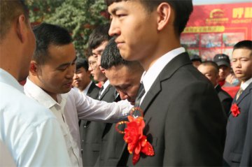 【我们毕业啦】 愿此去，前程似锦；再相逢，亦如初见