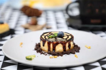 学烘焙去当学徒，呼和浩特新东方劝你要谨慎！