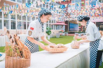 学厨师还是学烘焙，什么年龄更适合？