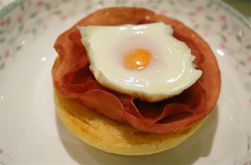 美食推荐|经典早餐“本尼迪克蛋”