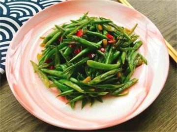 美食推荐|清而不淡“剁椒四季豆”