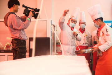 【年宴饭】发面、烫面、半烫面的区别和用途，做面食要知道 