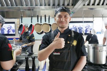 【西餐主厨】学西餐，有颜值有前景！