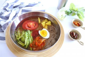 美食推荐|酸甜可口“果味冷面”