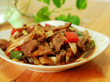 美食推荐|葱香浓郁“葱爆羊肉”