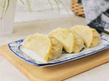 美食推荐|鲜香味美“烫面蟹粉蒸饺”