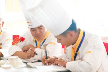 呼和浩特新东方烹饪学校的数字魅力，了解会深爱