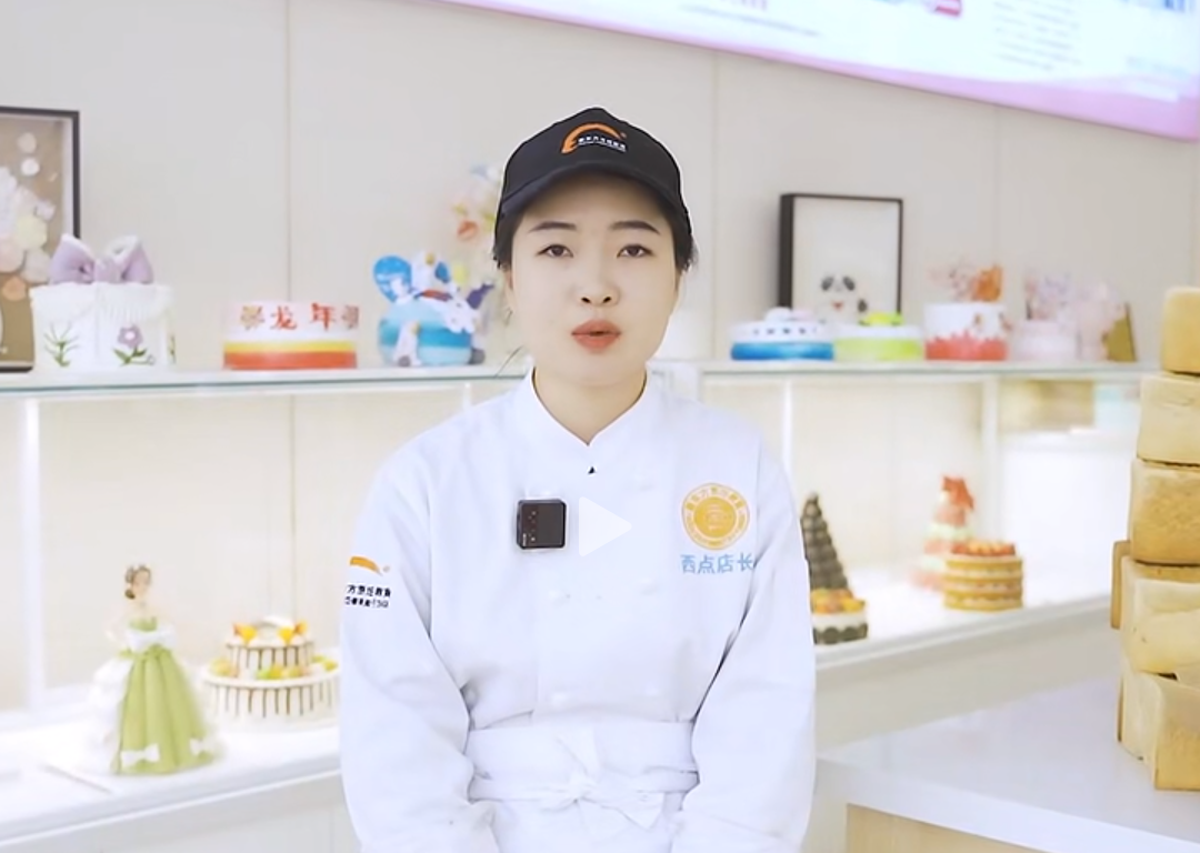 大学毕业生-栗雨洁